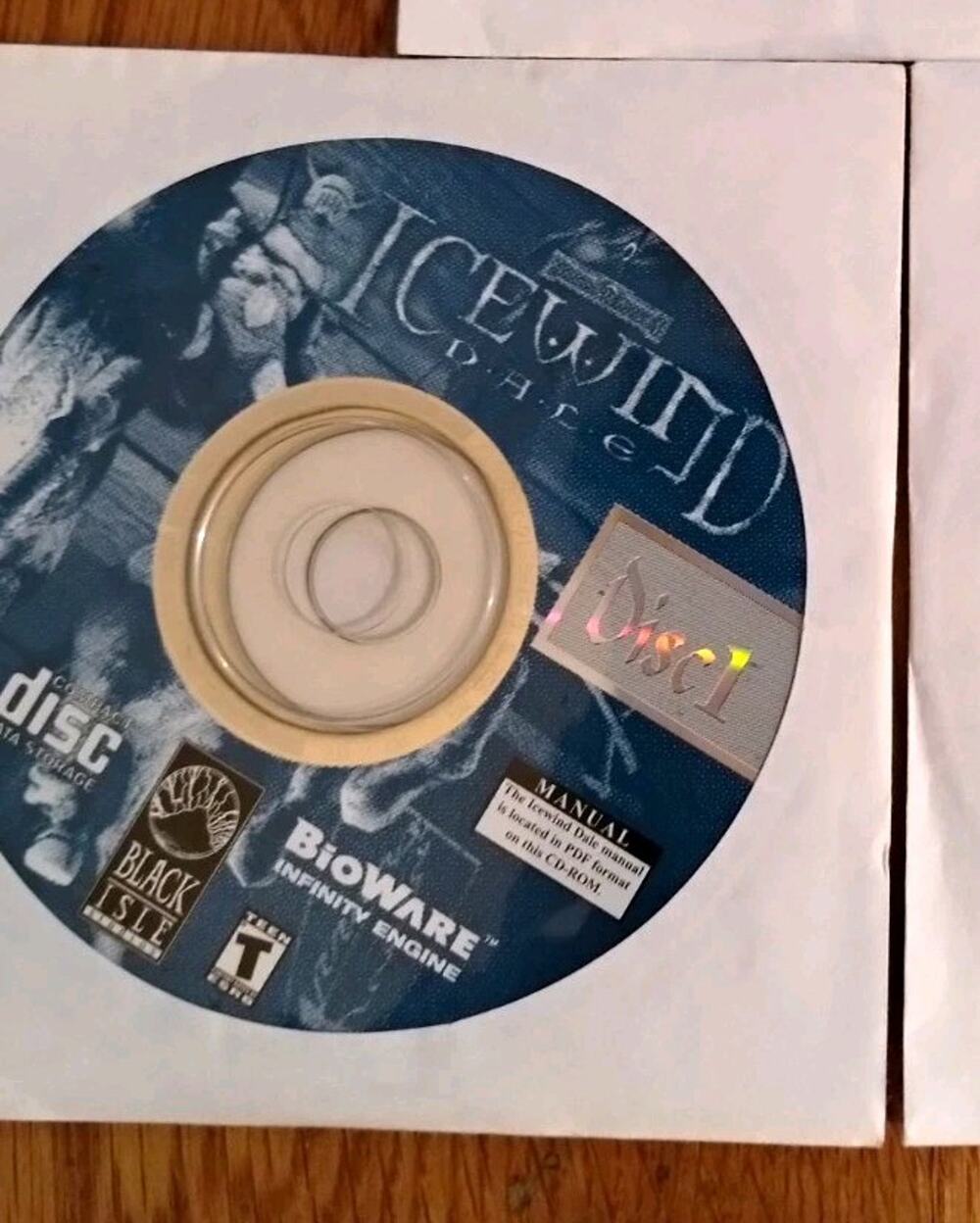Black Isle Studios Icewind Dale and Heart of Winter PC Game Disc Set RPG T 2000